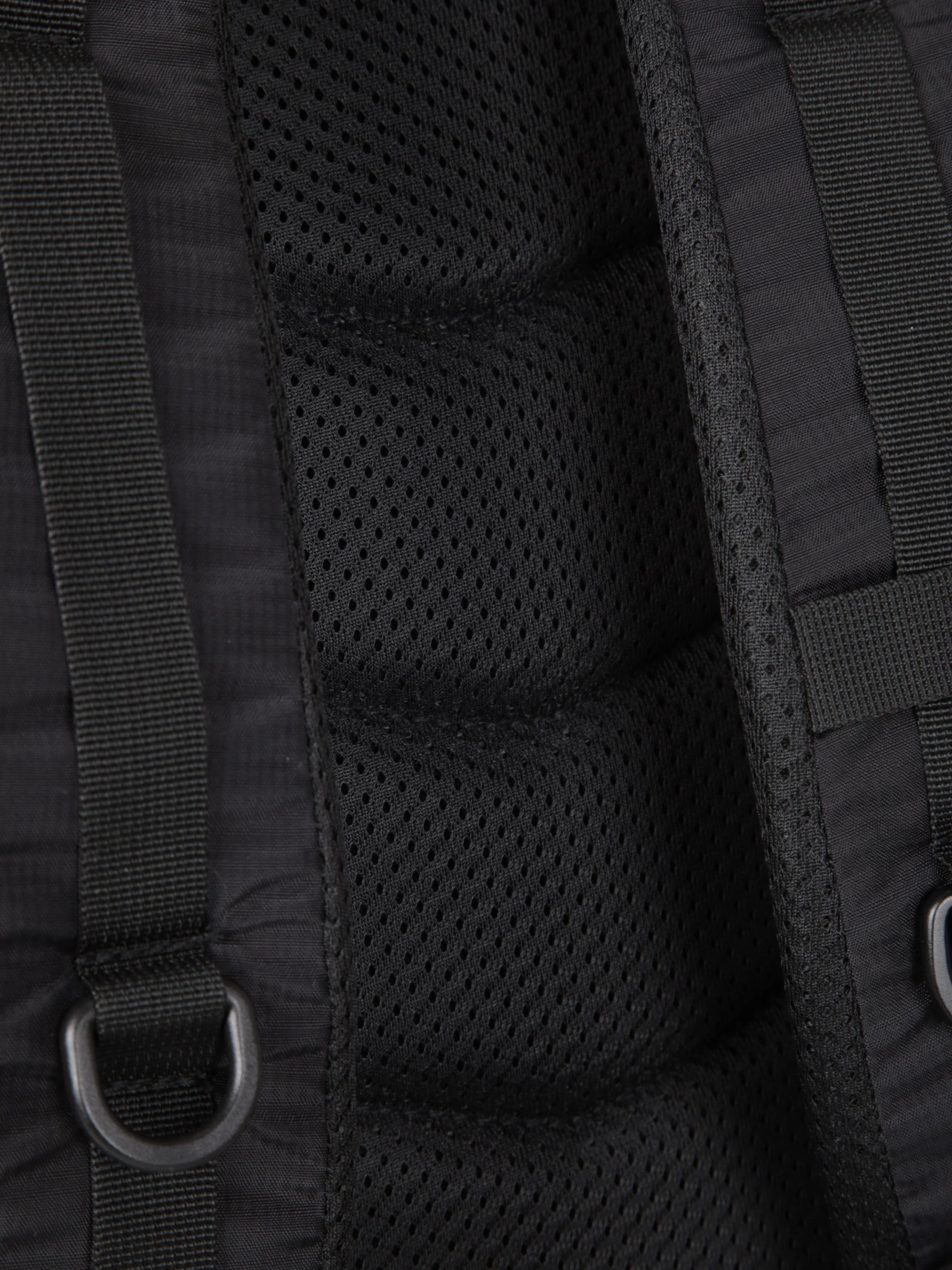 EMS Camp 30L Backpack - Image 5