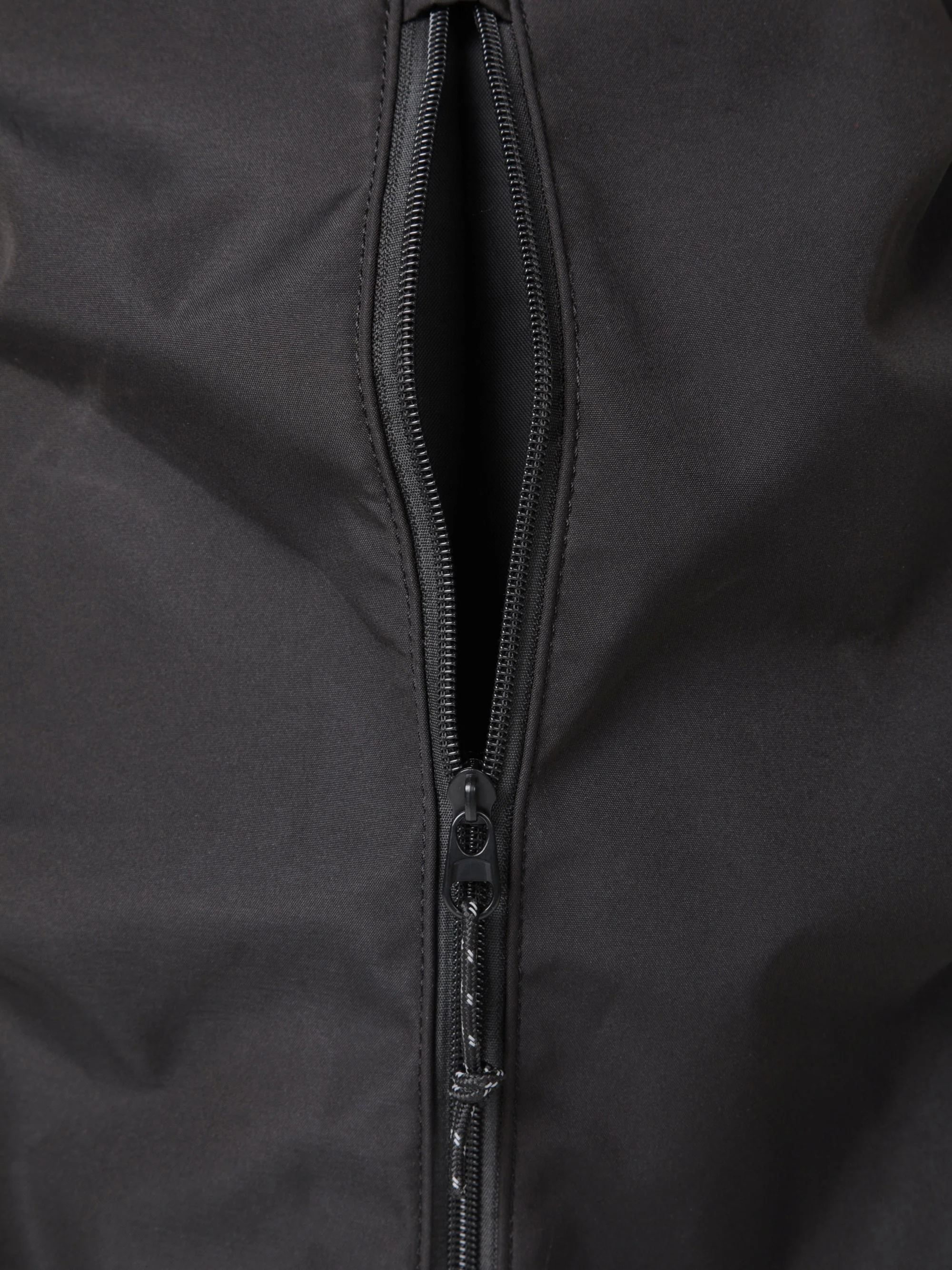 EMS Front Zip Backpack 17L - Image 16